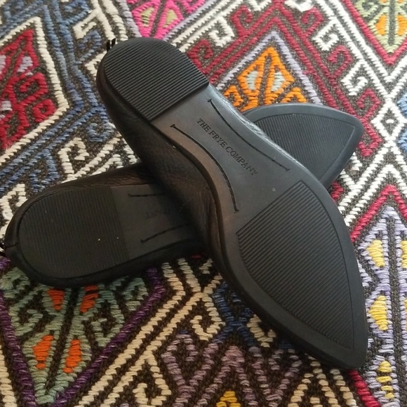 Frye Black Flats - Picture 3 of 4